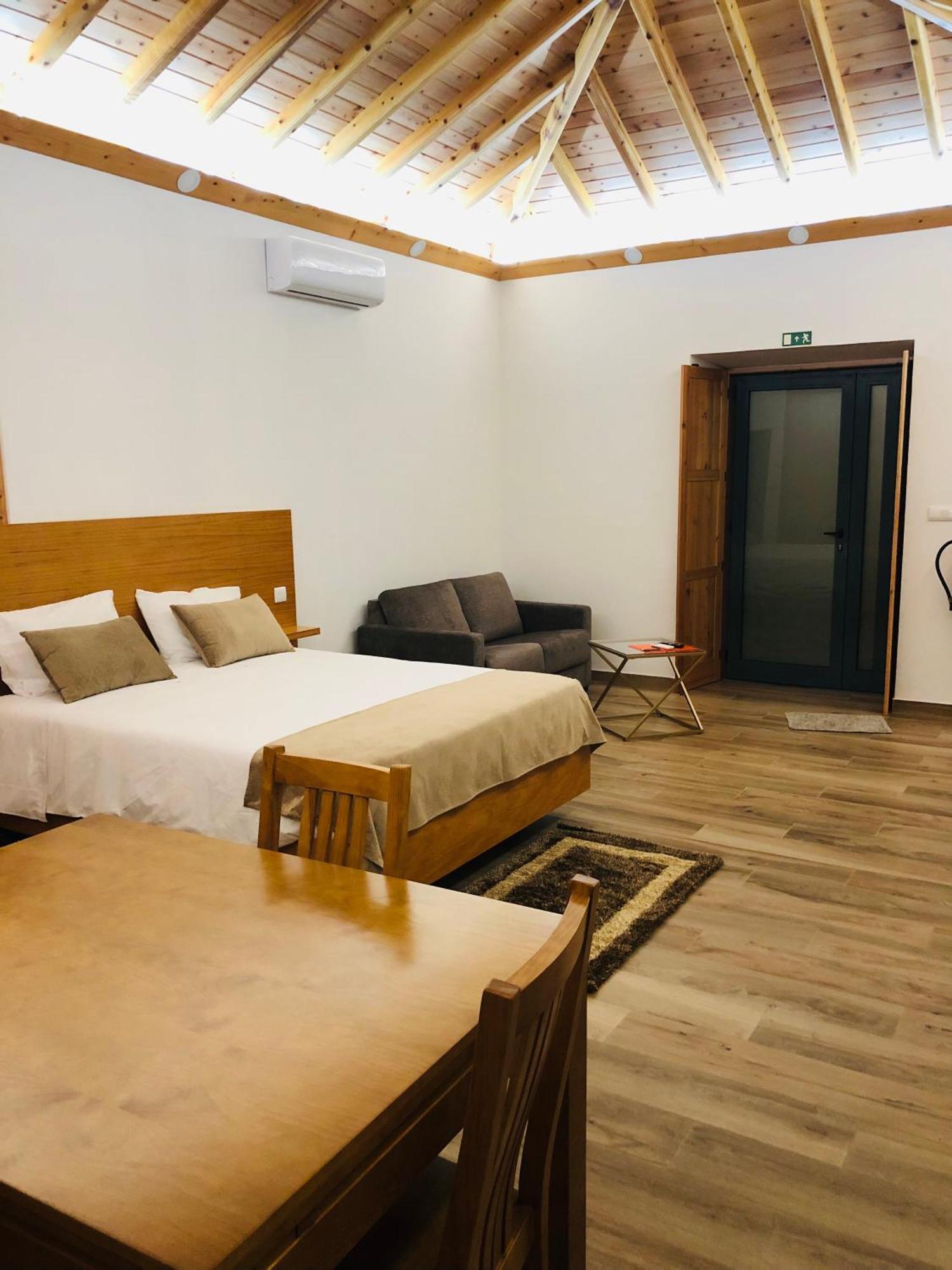 Amu- Apartamentos Misterios Da Urzelina מראה חיצוני תמונה
