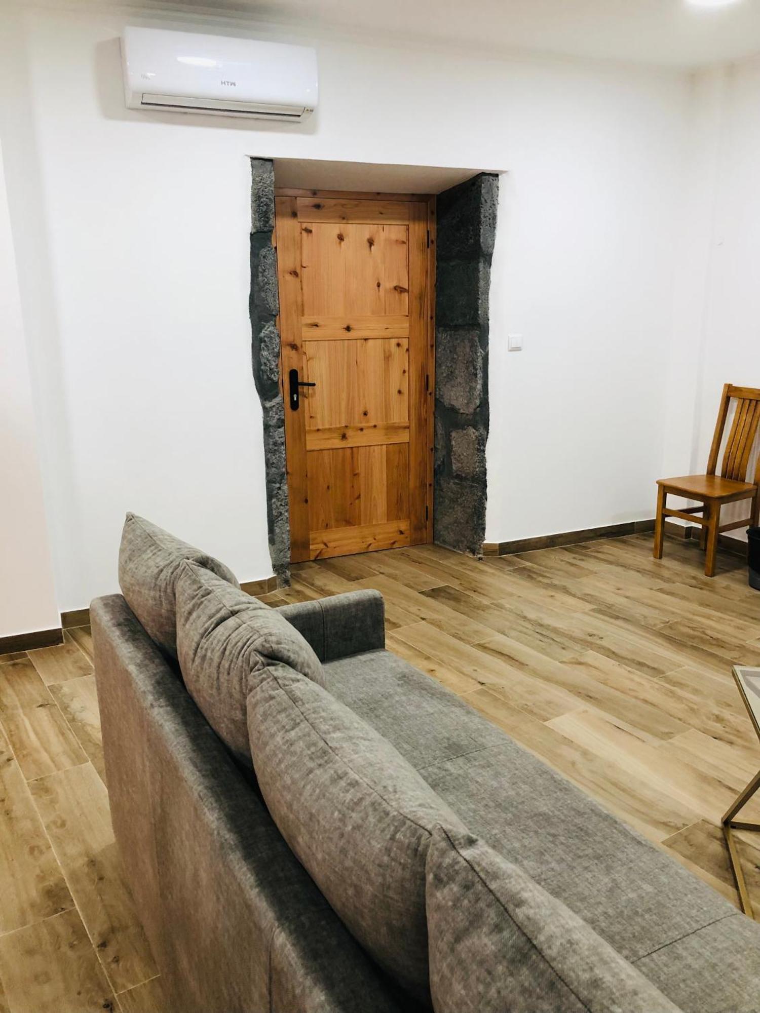 Amu- Apartamentos Misterios Da Urzelina מראה חיצוני תמונה