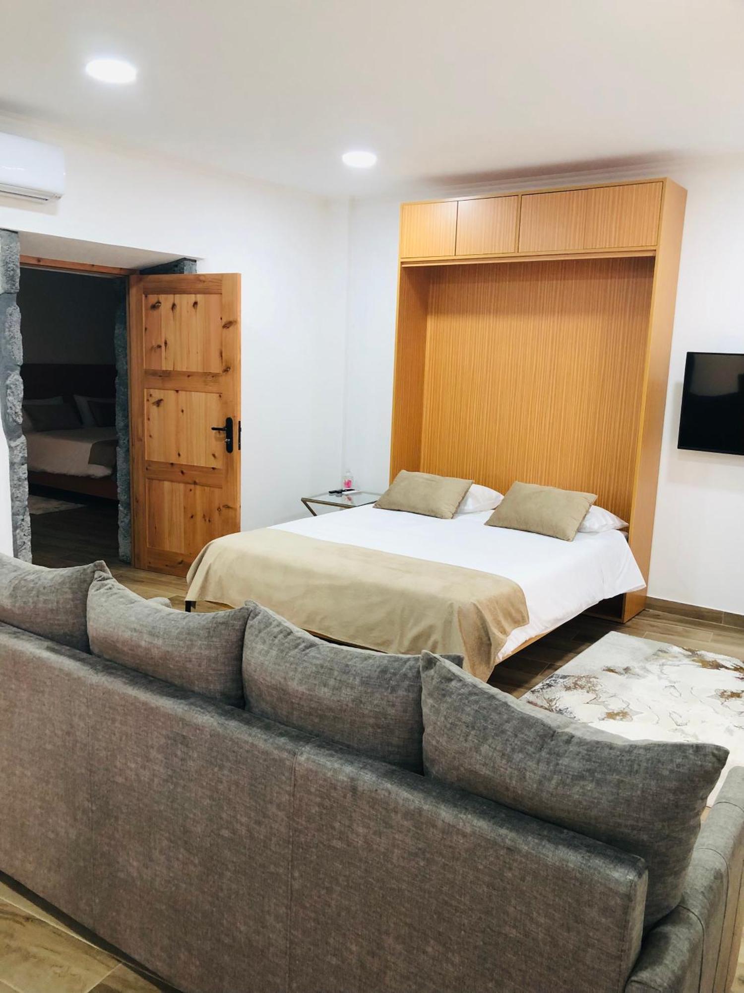 Amu- Apartamentos Misterios Da Urzelina מראה חיצוני תמונה